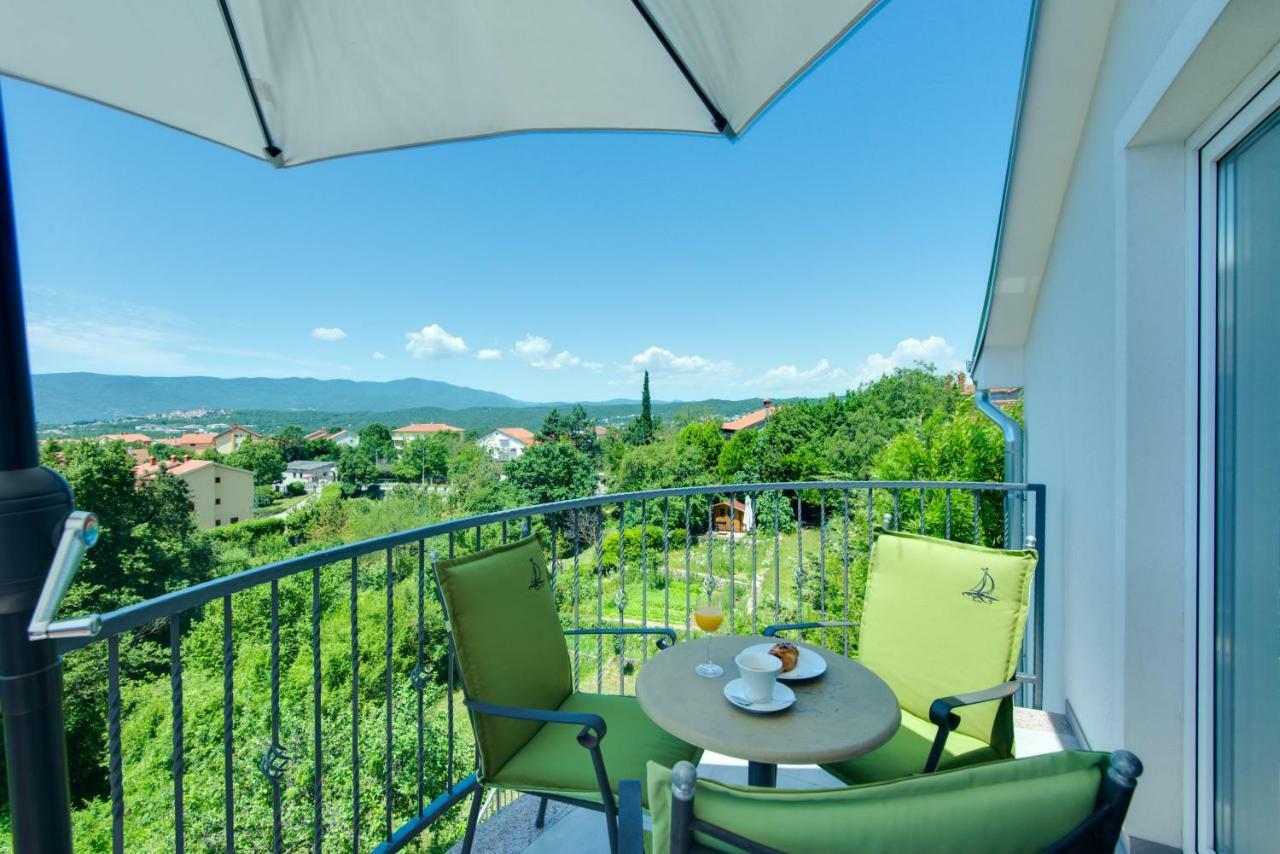 Apartmani Admiral Viskovo ภายนอก รูปภาพ
